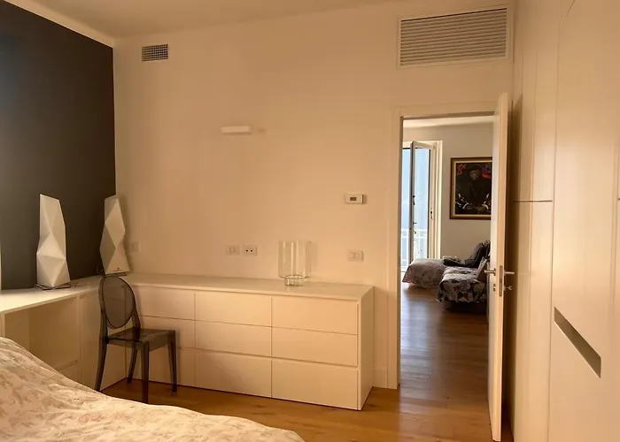 Lejlighed Special On Lakeside Colonno